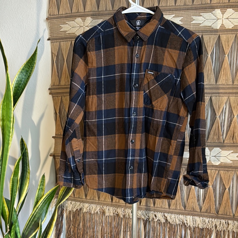 Men's Black and Brown Plaid Shirt